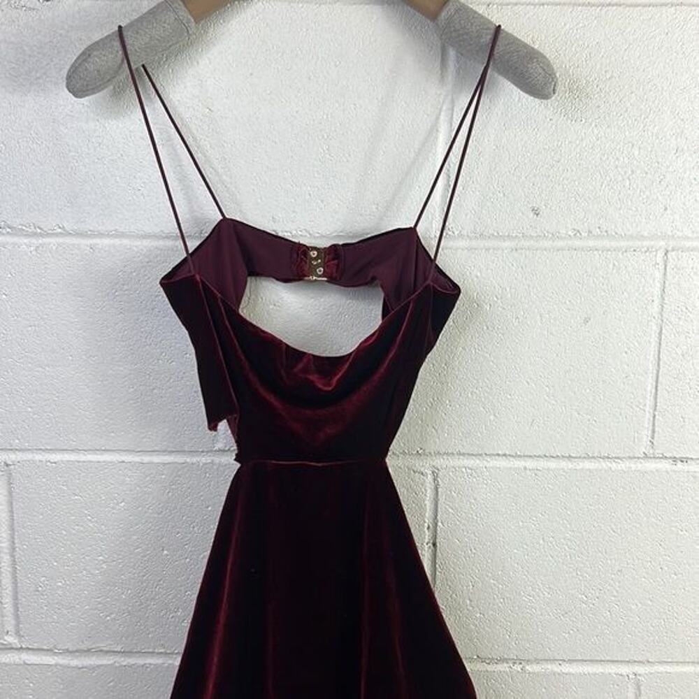 RTR NookieDejavu Velvet Midi Dress Sz Small Cutout Burgundy midi sexy fitted - Picture 7 of 10